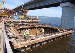 Фото - В Прикамье завершается строительство примыкающих к Чусовскому мосту развязок